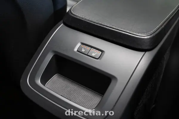Poza anunț 36
