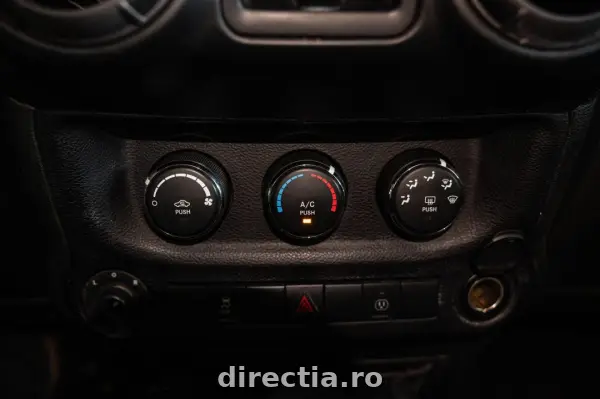 Poza anunț 18