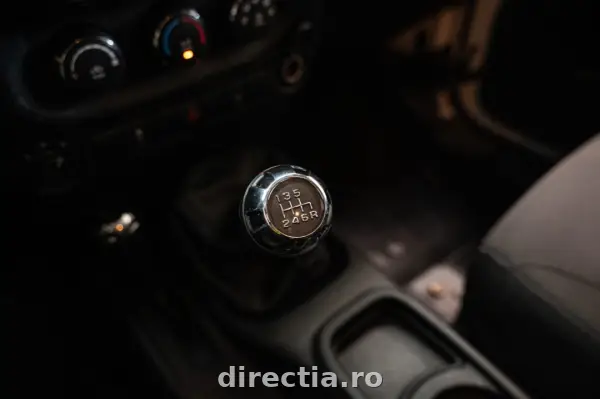 Poza anunț 16