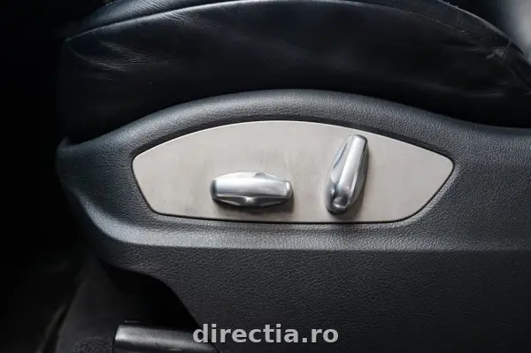 Poza anunț 12