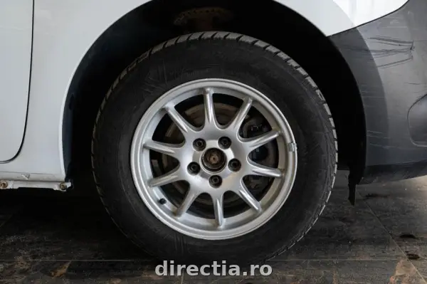 Poza anunț 9