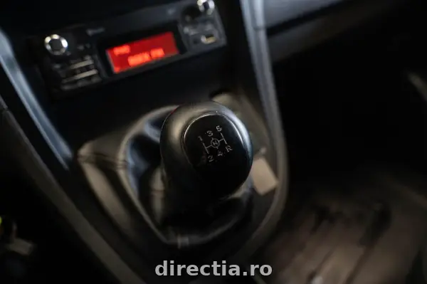 Poza anunț 19