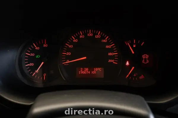 Poza anunț 18