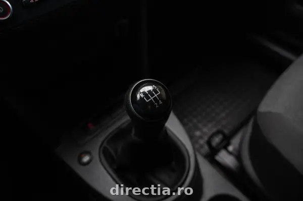 Poza anunț 25