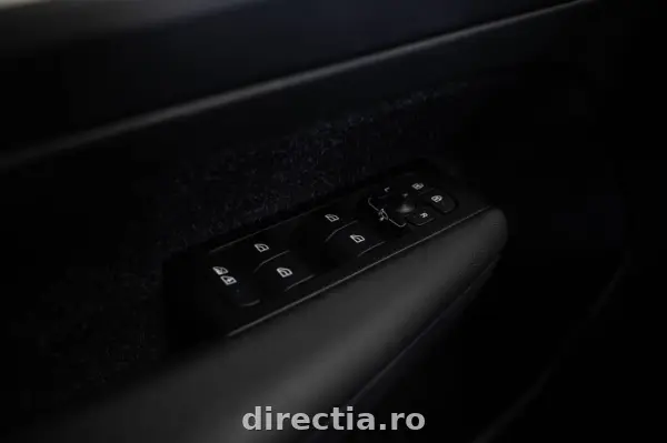 Poza anunț 12