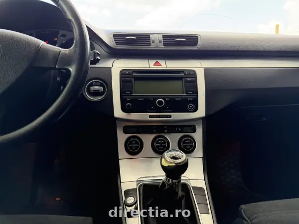 Poza anunț 13