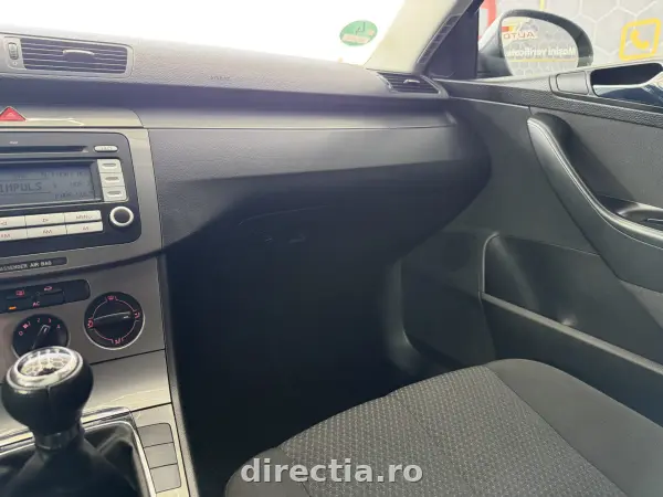 Poza anunț 12