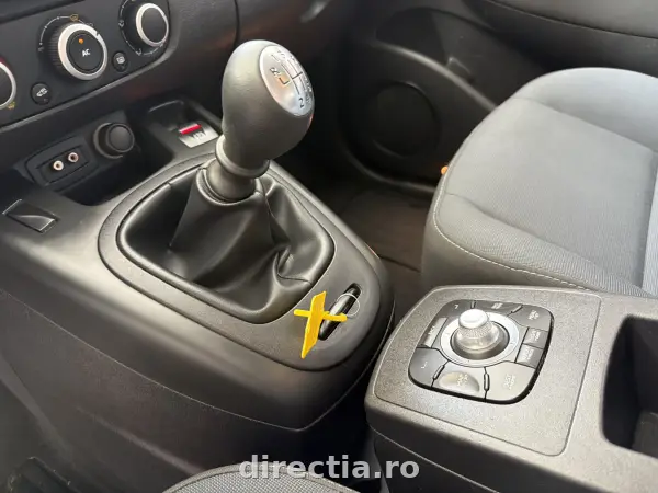 Poza anunț 18