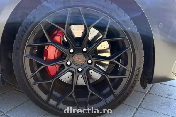 Poza anunț 12