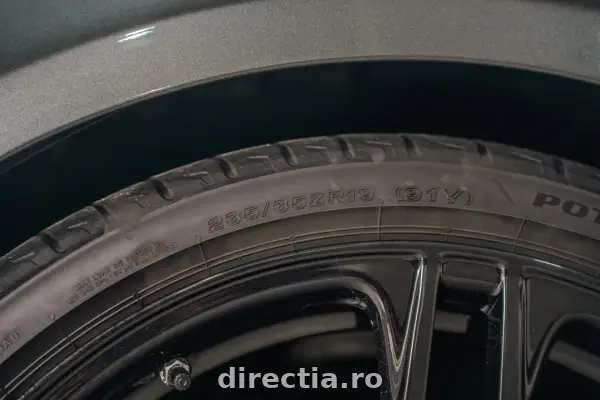 Poza anunț 12
