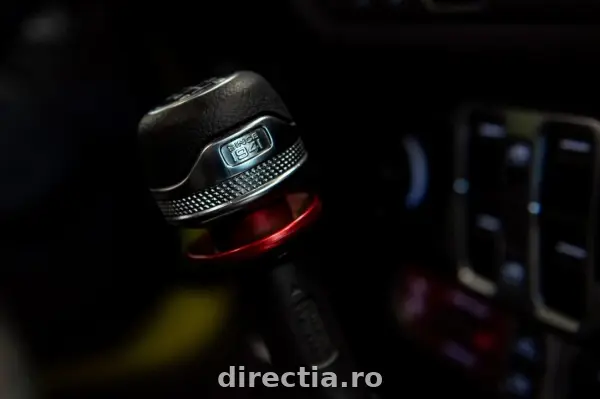 Poza anunț 33