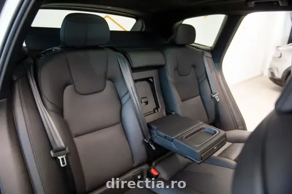 Poza anunț 36