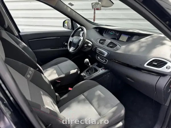 Poza anunț 12