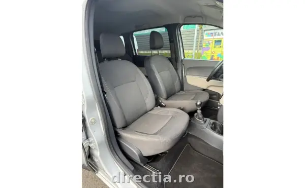 Poza anunț 12
