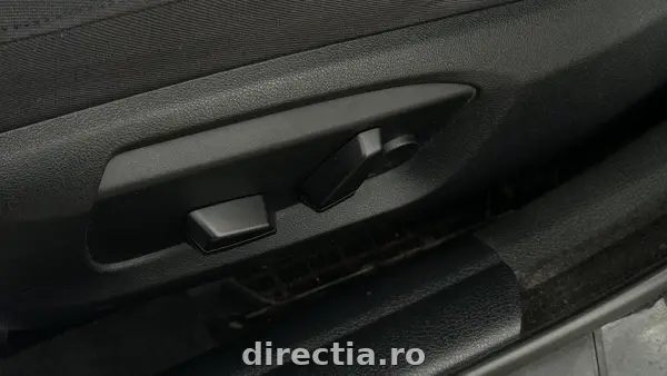 Poza anunț 24