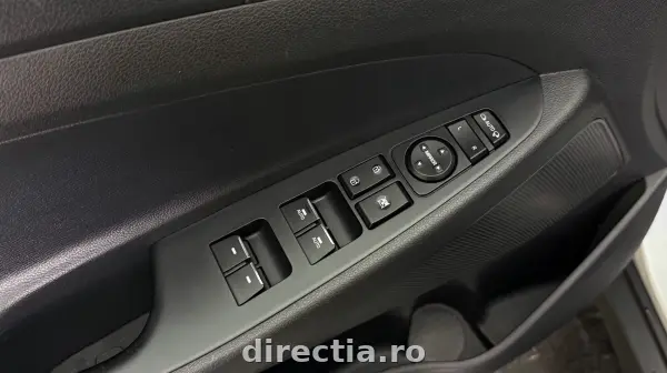 Poza anunț 18