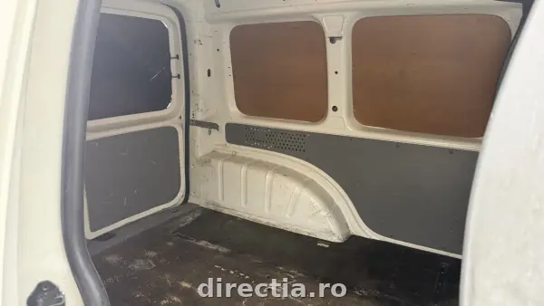 Poza anunț 8