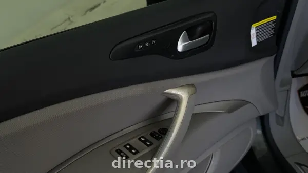 Poza anunț 16