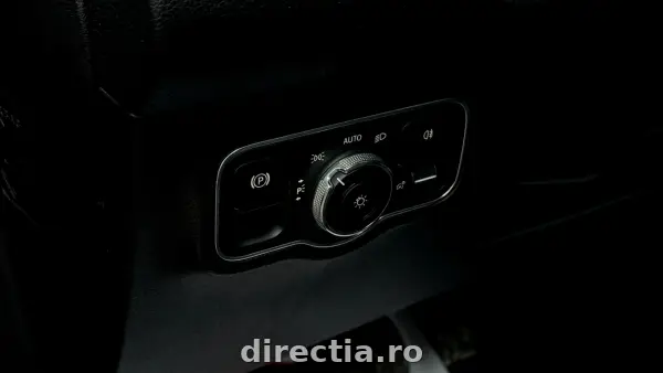 Poza anunț 26