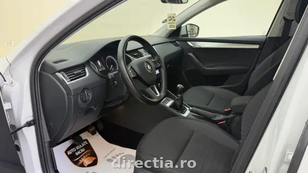 Poza anunț 11
