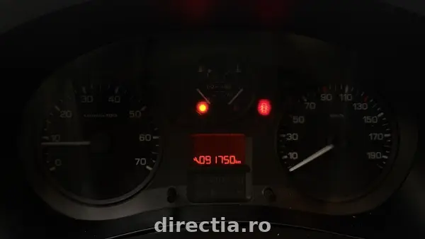 Poza anunț 12