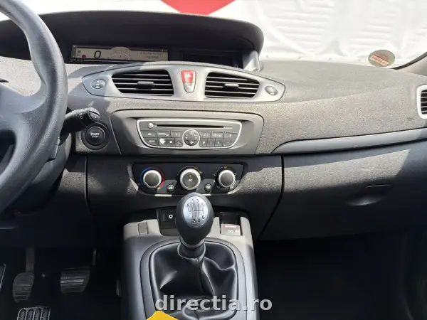 Poza anunț 14