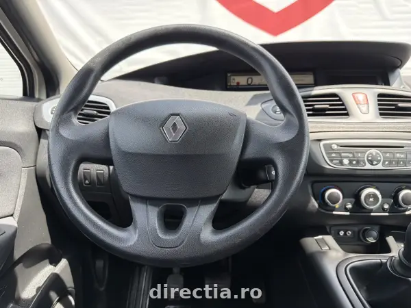 Poza anunț 13