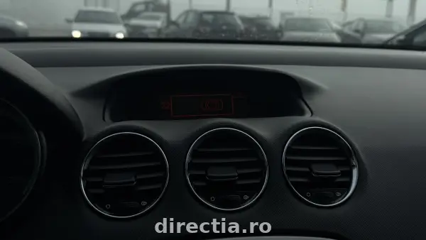 Poza anunț 14