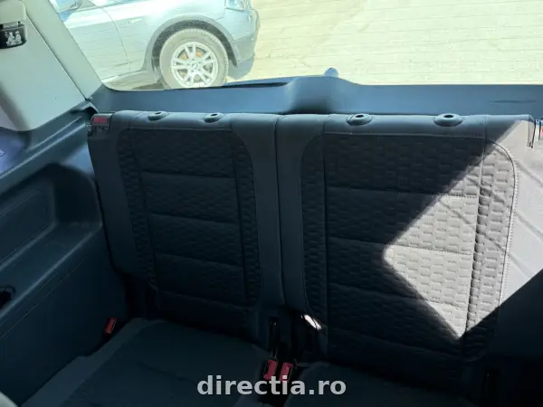 Poza anunț 13