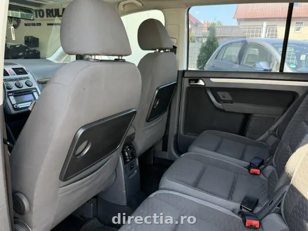 Poza anunț 8