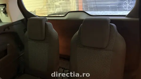 Poza anunț 17