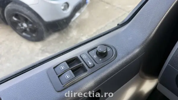 Poza anunț 11