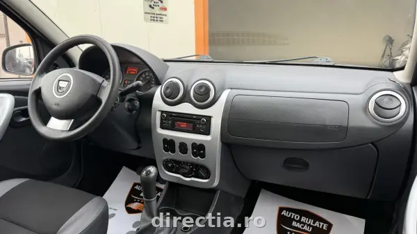 Poza anunț 12