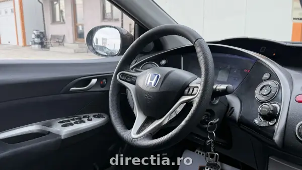 Poza anunț 13