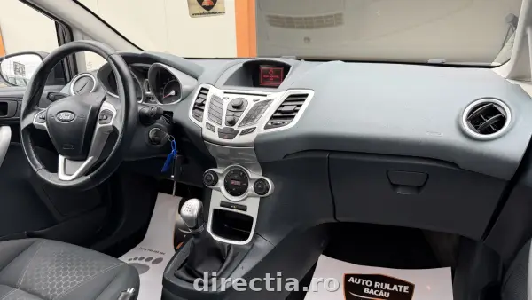 Poza anunț 12