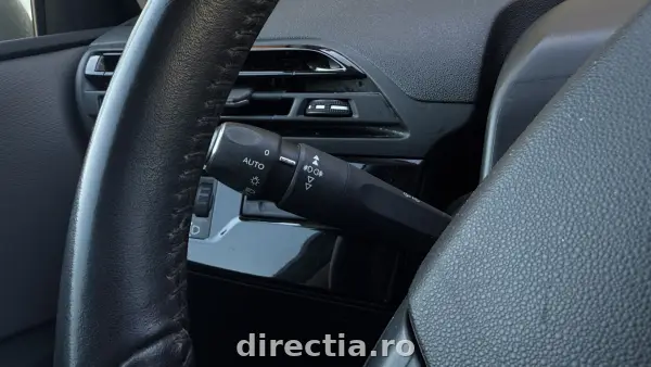 Poza anunț 18