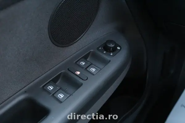 Poza anunț 13