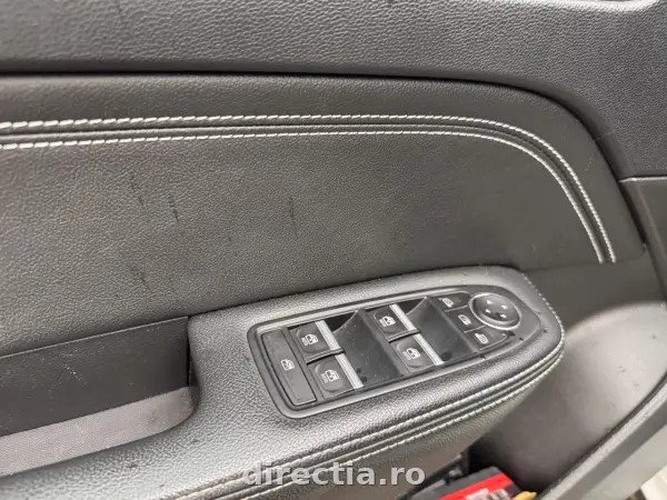 Poza anunț 11