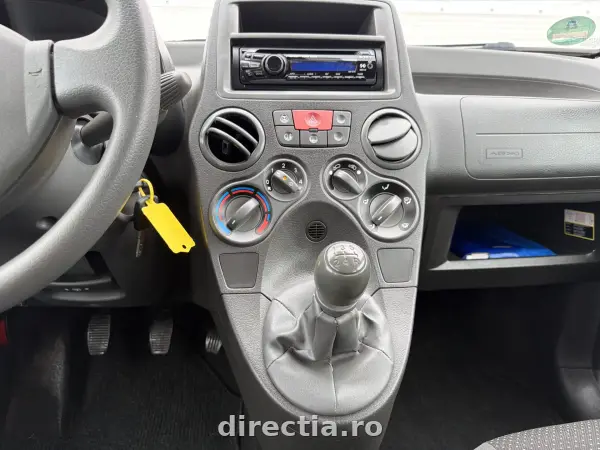 Poza anunț 13