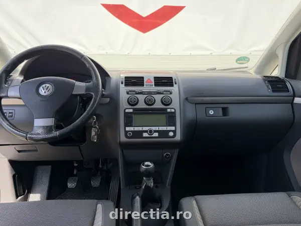 Poza anunț 12