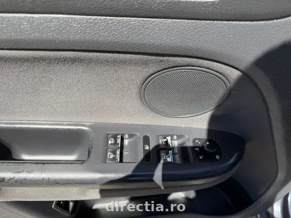 Poza anunț 14