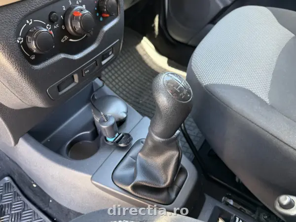 Poza anunț 11