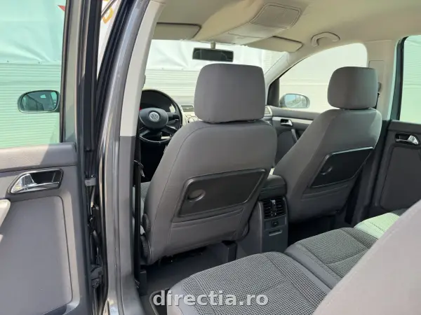Poza anunț 12