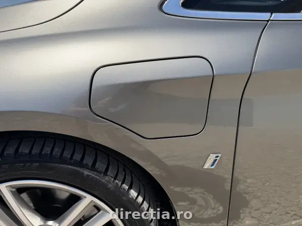 Poza anunț 8
