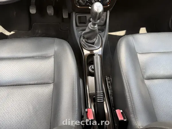 Poza anunț 13