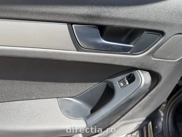 Poza anunț 12