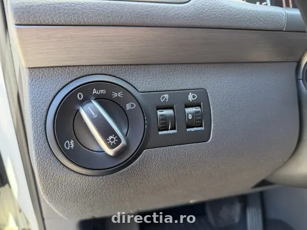 Poza anunț 18