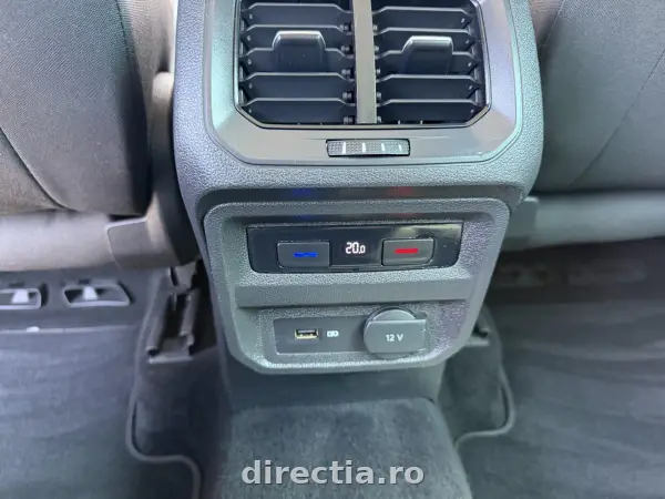 Poza anunț 12