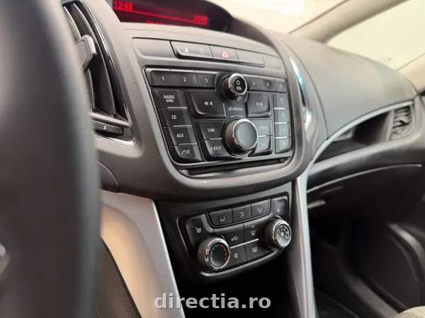 Poza anunț 19