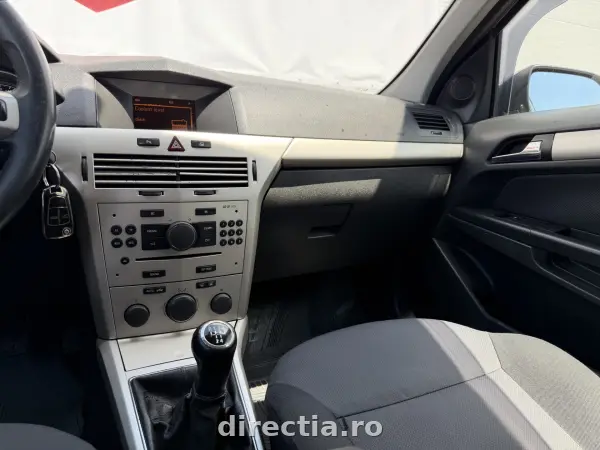 Poza anunț 12
